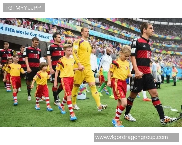 南京排球队在世界杯中的战术表现分析与总结