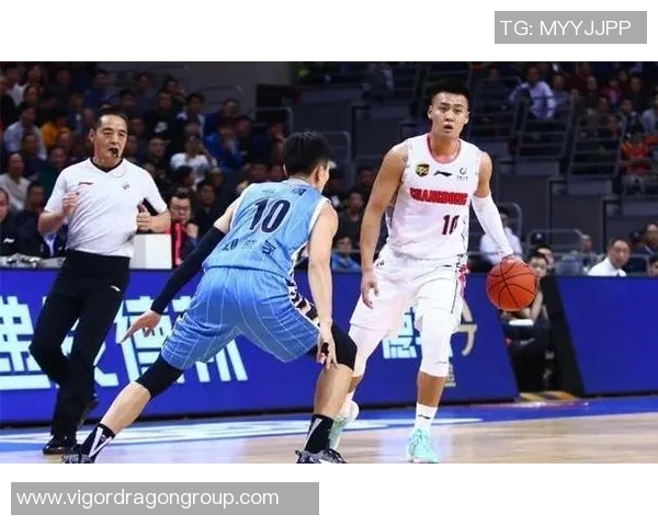 广州网球队荣登全国网球耐力排行榜第二名展现强劲实力 广州网球队荣登全国网球耐力排行榜第二名展现强劲实力