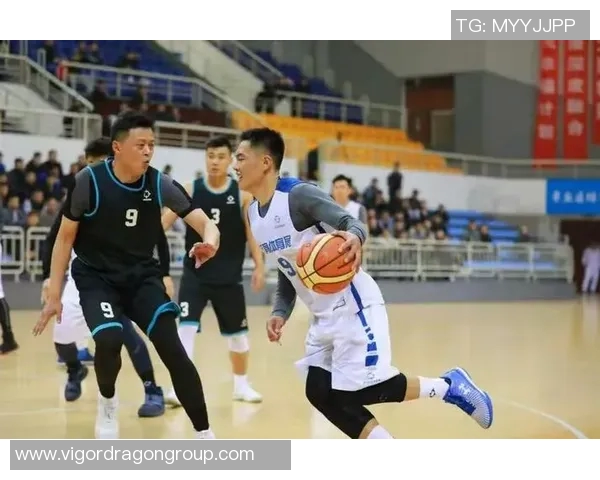 成都网球队的拼搏历程与城市联赛的荣耀之路 成都网球队的拼搏历程与城市联赛的荣耀之路