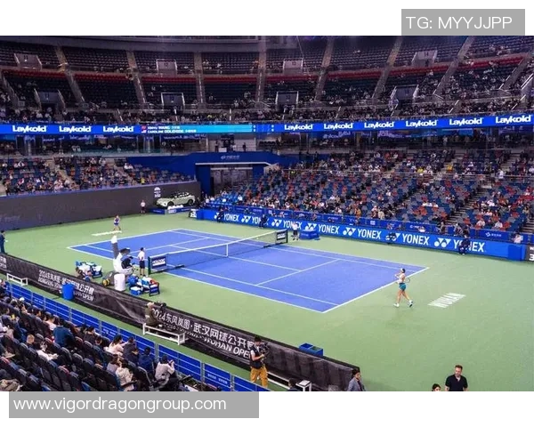 赛后分析:北京网球队与武汉网球队的默契配合与战术探讨 赛后分析:北京网球队与武汉网球队的默契配合与战术探讨