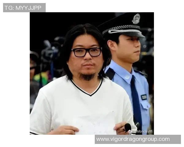 足球明星王因酒驾被捕引发公众热议与职业生涯的未来走向分析 足球明星王因酒驾被捕引发公众热议与职业生涯的未来走向分析